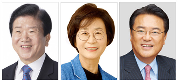 왼쪽부터 박병석 의원(더불어 민주당), 김상희 의원(더불어 민주당), 정진석 의원(미래통합당)
