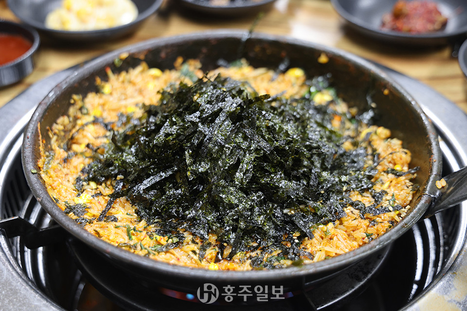 볶음밥.