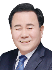 <strong>김지철</strong><br>충청남도교육감